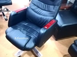 Imported Executive chair Model No.R-47