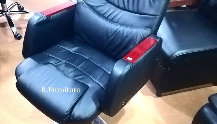 Imported Executive chair Model No.R-47