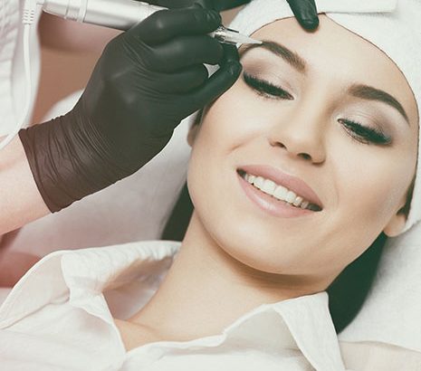 Avail the best Microblading services in Evanston