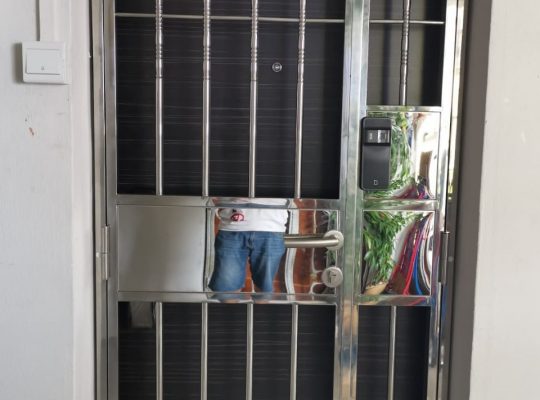 WTS: Stainless Steel Gate $1400 HP: 97294946