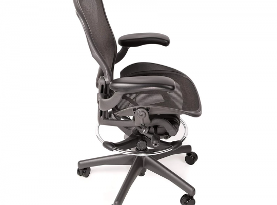 Herman Miller Aeron Drafting Stool Size B