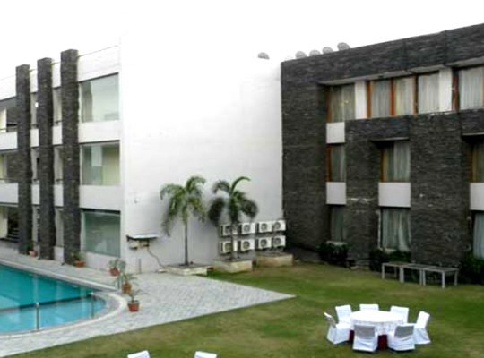 Resorts in Rewari | Resorts near Delhi | Hans Resort in Rewari | Rewari Resorts
