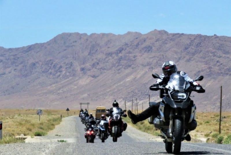 We show you Argentina from your motorcycle.
