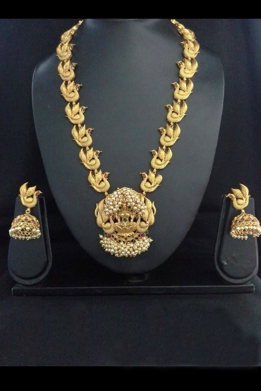 Gold Necklace with Price and Weight