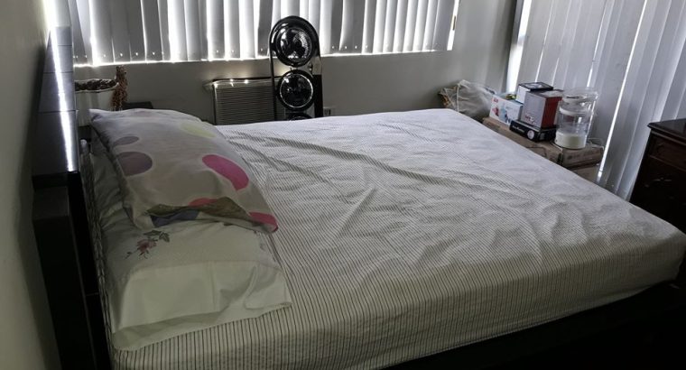 2BR 75sqm with parking Sale/Rent Fairways Tower BGC (PHP 13M Sale / 50K Rent fully furnished)