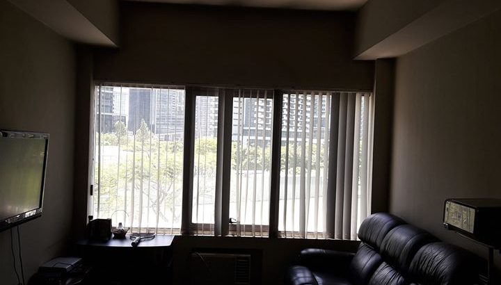2BR 75sqm with parking Sale/Rent Fairways Tower BGC (PHP 13M Sale / 50K Rent fully furnished)
