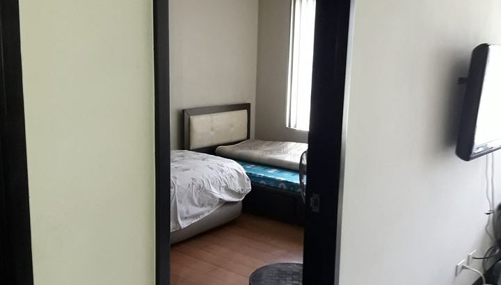 2BR 75sqm with parking Sale/Rent Fairways Tower BGC (PHP 13M Sale / 50K Rent fully furnished)