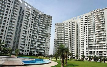 4 BHK Service Apartments in DLF The Icon for Rent on Golf Course Road