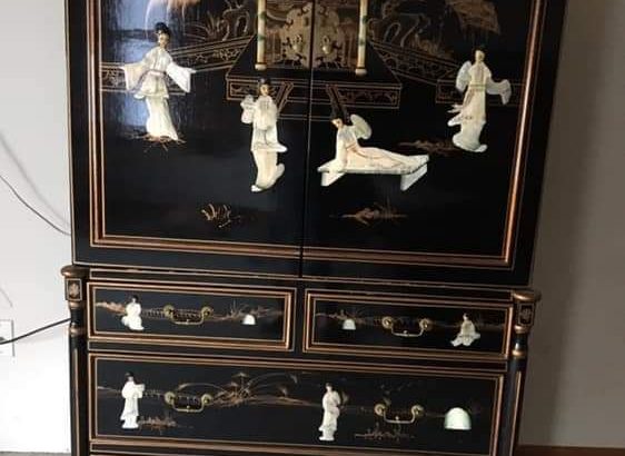 CHINESE BLACK LACQUER FURNITURE