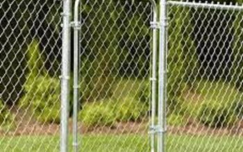 Chicken Fence Service in Canada