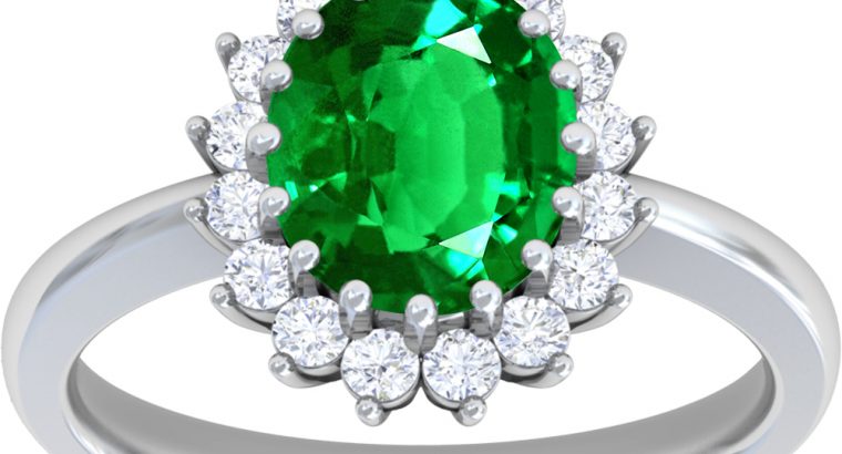 Classic Princess Diana Replica Oval Emerald Halo Ring (1.51cttw)
