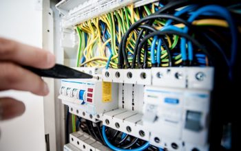 Get the Best Electrician services in Cranbourne