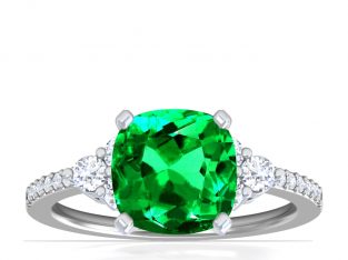 Square Cushion Emerald Ring with Diamond Cluster (1.25cttw)