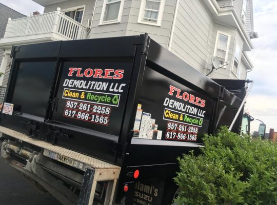 Flores Demolition LLC