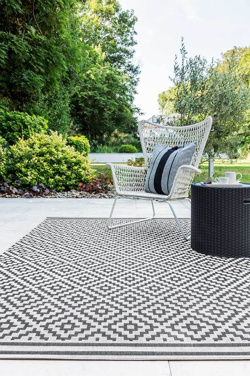 Buy the best quality Patio PAT12 Diamond Mono Outdoor Rug by Asiatic online
