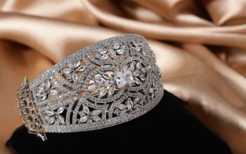 Designer Golden Kundan Bracelet For Women – Miss Highness