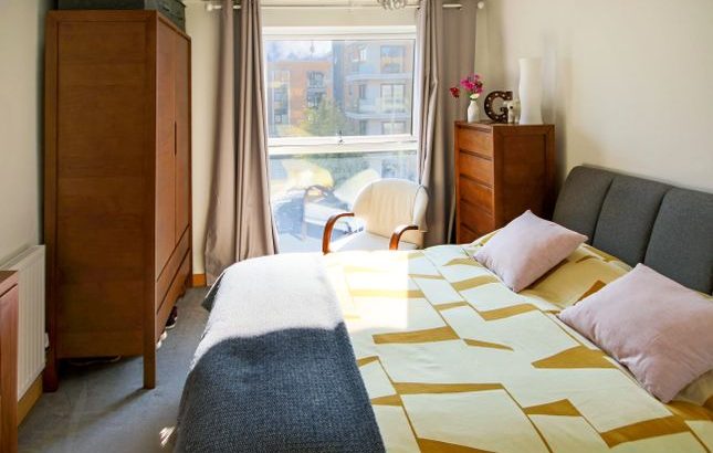 EXCELLENT ONE BEDROOM FLAT IN CAMBRIDGE