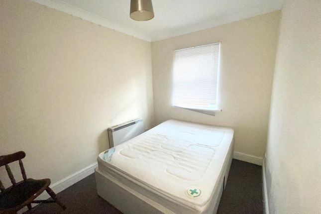 LOVELY ONE BEDROOM FLAT IN CARDIFF