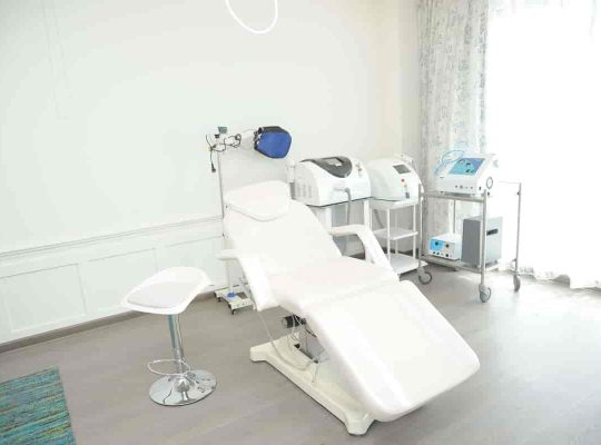 Get Solutions For Face, Hair and Body With Cosmetic Surgery