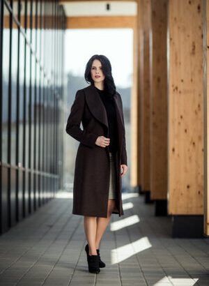 Buy bespoke overcoats for women’s