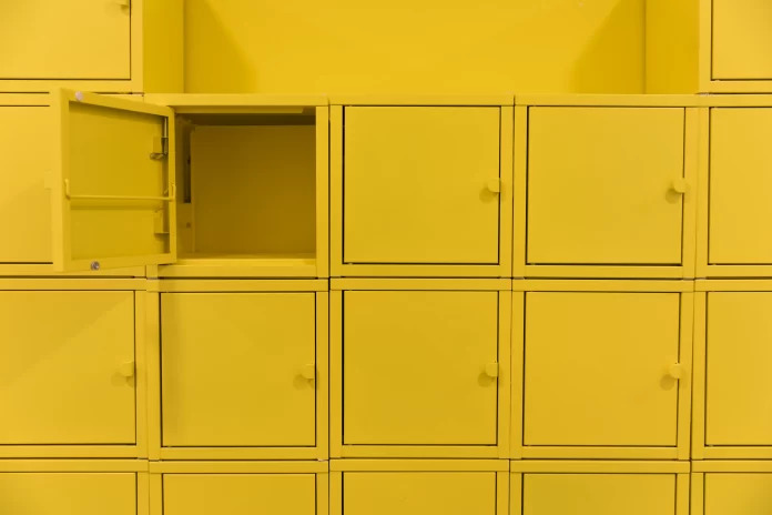 How To Buy the Most Suitable Storage Lockers?