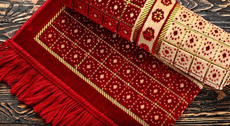 A Place for Reflection: The Benefits of Using a Prayer Mat