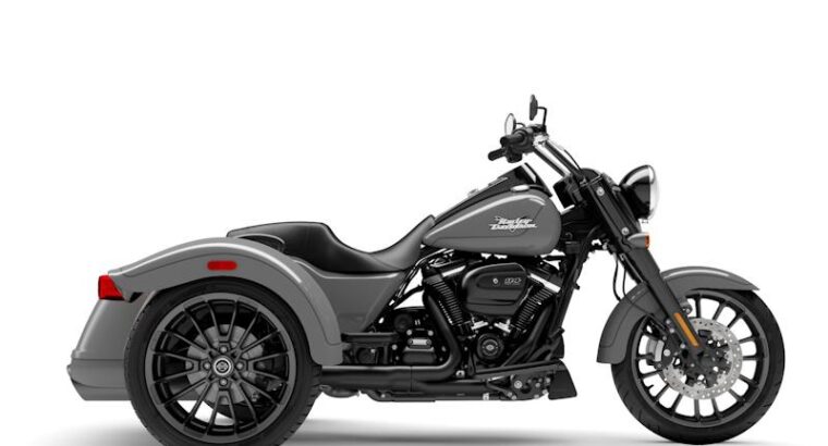 Explore the Freewheeler Trike at Antelope Valley Harley