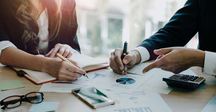 Corporate Credit Reporting Agency in Ind...